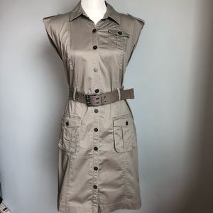 Button down Calvin Klein utility belted dress. S